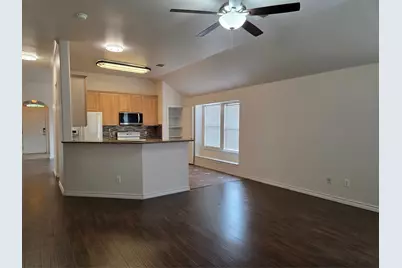 601 Crestview Court, Saginaw, TX 76179 - Photo 11