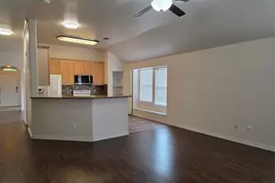 601 Crestview Ct, Saginaw, TX 76179 - Photo 11