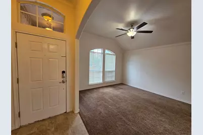 601 Crestview Court, Saginaw, TX 76179 - Photo 5