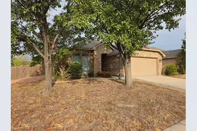 601 Crestview Court, Saginaw, TX 76179 - Photo 1