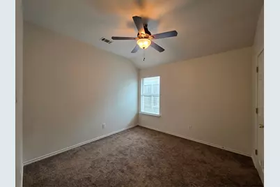 601 Crestview Court, Saginaw, TX 76179 - Photo 17