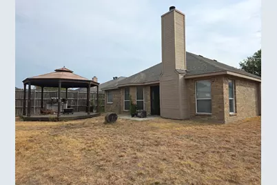 601 Crestview Court, Saginaw, TX 76179 - Photo 25