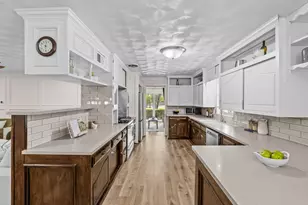 1433 W Red Bird Ln, Dallas, TX 75232 - Photo 11