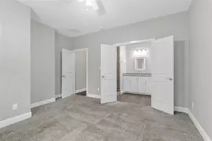 426 W Coffin St, Denison, TX 75020 - Photo 11
