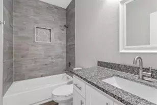 426 W Coffin St, Denison, TX 75020 - Photo 11