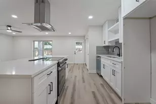 5221 Alpha Dr, The Colony, TX 75056 - Photo 5