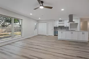 5221 Alpha Dr, The Colony, TX 75056 - Photo 9
