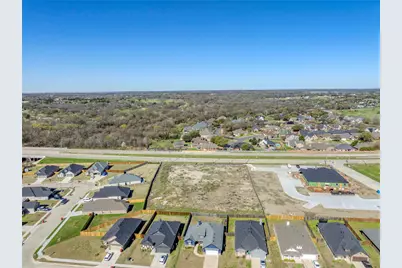 931 N Heritage Parkway, Sherman, TX 75092 - Photo 3