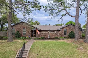 2702 Tracey St, Denison, TX 75020 - Photo 1