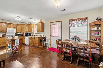 7445 County Road 305, Grandview, TX 76050 - Photo 13