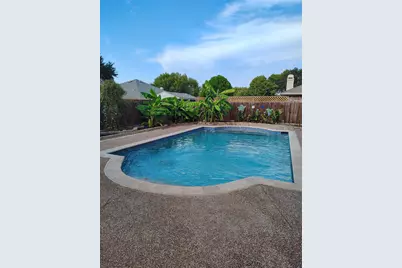 916 Pennsylvania Drive, Saginaw, TX 76131 - Photo 3