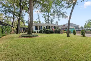 303 S Bay Cir, Mabank, TX 75156 - Photo 1