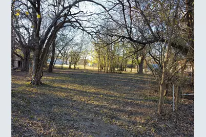 330 E Waco Avenue, Cooper, TX 75432 - Photo 1