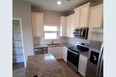 1432 Park Trails Boulevard, Princeton, TX 75407 - Photo 7