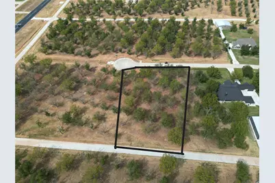 1313 Cirrus Loop, Granbury, TX 76049 - Photo 11