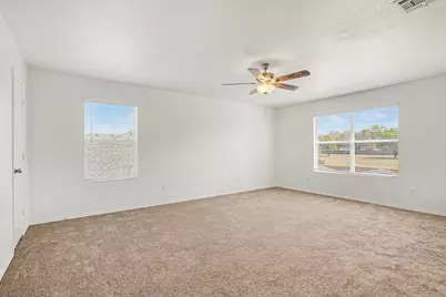 937 Iona Drive, Fort Worth, TX 76120 - Photo 11