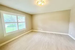 313 Santa Clara St, Irving, TX 75062 - Photo 5