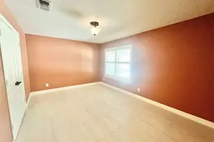 313 Santa Clara St, Irving, TX 75062 - Photo 21