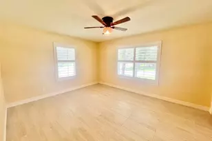 313 Santa Clara St, Irving, TX 75062 - Photo 23