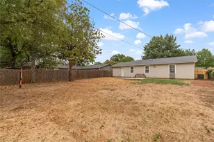 517 Aransas Dr, Euless, TX 76039 - Photo 19