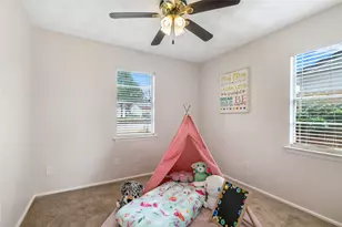 517 Aransas Dr, Euless, TX 76039 - Photo 17