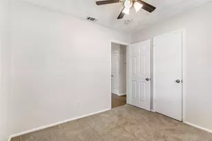 517 Aransas Dr, Euless, TX 76039 - Photo 15