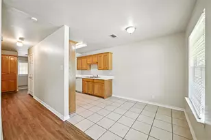 1328 S Travis St, Sherman, TX 75090 - Photo 7