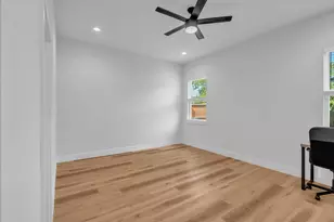 2731 Maurine F. Bailey Way, Dallas, TX 75215 - Photo 23
