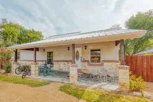 411 S Prairie St, Pilot Point, TX 76258 - Photo 1