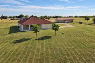 1220 Hinchliffe Rd, Mexia, TX 76667 - Photo 3