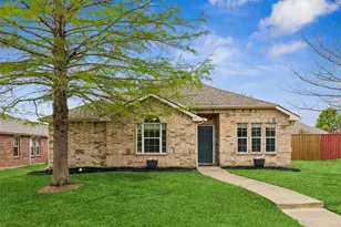 413 Sandy Ln, Royse City, TX 75189 - Photo 1