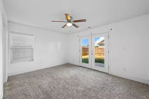 607 E Carter St, Sherman, TX 75090 - Photo 11