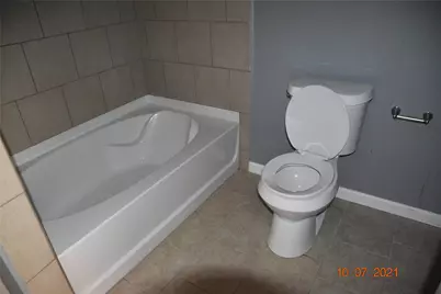 670 W Oak Street, Stephenville, TX 76401 - Photo 7