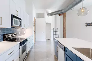 2502 Live Oak St, Dallas, TX 75204 - Photo 15