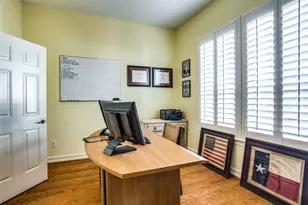 3610 Gillespie St, Dallas, TX 75219 - Photo 11