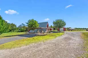 518 Warren Rd, Lorena, TX 76655 - Photo 3