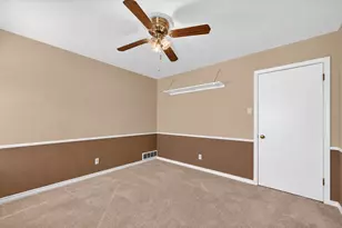 11630 Tuscany Way, Dallas, TX 75218 - Photo 21