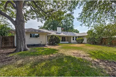 7625 Woodstone Lane, Dallas, TX 75248 - Photo 7