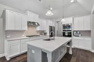 14027 Wheatfield Ln, Frisco, TX 75035 - Photo 3