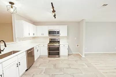 1379 Honeysuckle Lane, Lewisville, TX 75077 - Photo 9