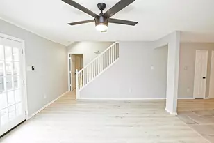 1379 Honeysuckle Ln, Lewisville, TX 75077 - Photo 15