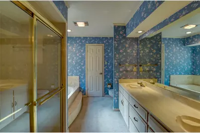 8240 Saddlebrook Drive, Benbrook, TX 76116 - Photo 35