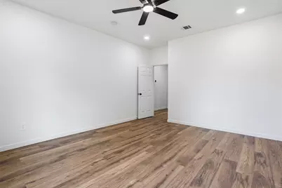 4300 Lucero Drive, Granbury, TX 76048 - Photo 21