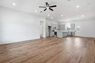 4300 Lucero Dr, Granbury, TX 76048 - Photo 7