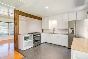 3921 Spurgeon, Fort Worth, TX 76133 - Photo 11