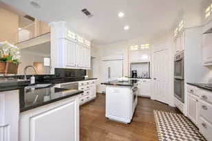 6214 Tiffany Oaks Ln, Arlington, TX 76016 - Photo 7