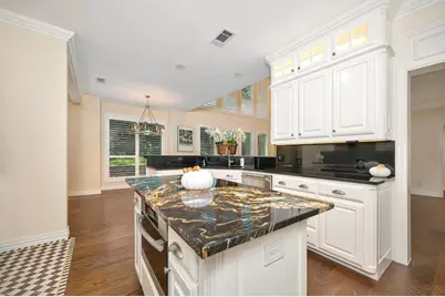 6214 Tiffany Oaks Lane, Arlington, TX 76016 - Photo 9