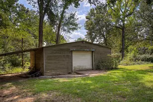 1690 An County Road 359, Palestine, TX 75803 - Photo 29