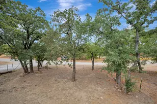 445 Lakeside Dr, Bowie, TX 76230 - Photo 31