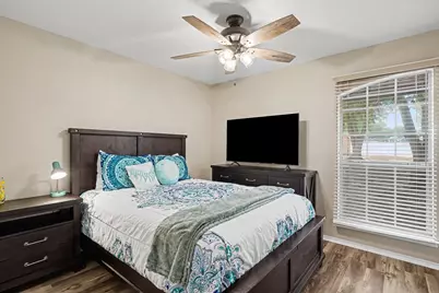 637 Oak View Court, Azle, TX 76020 - Photo 17